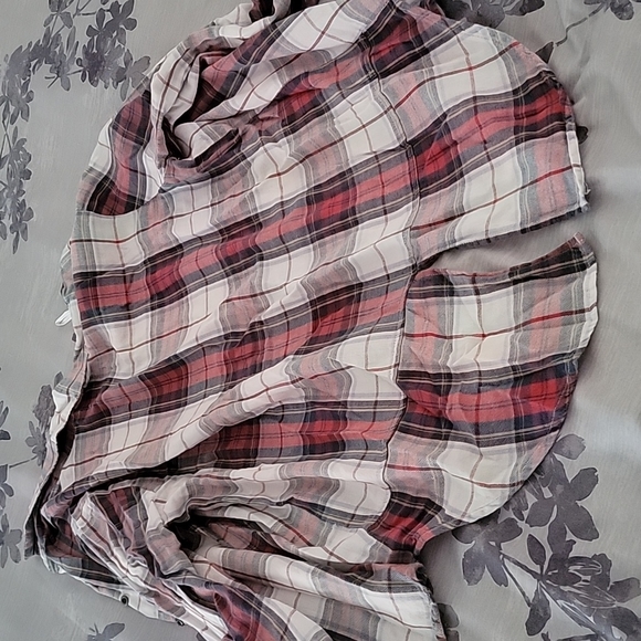 Flannel - Picture 5 of 5